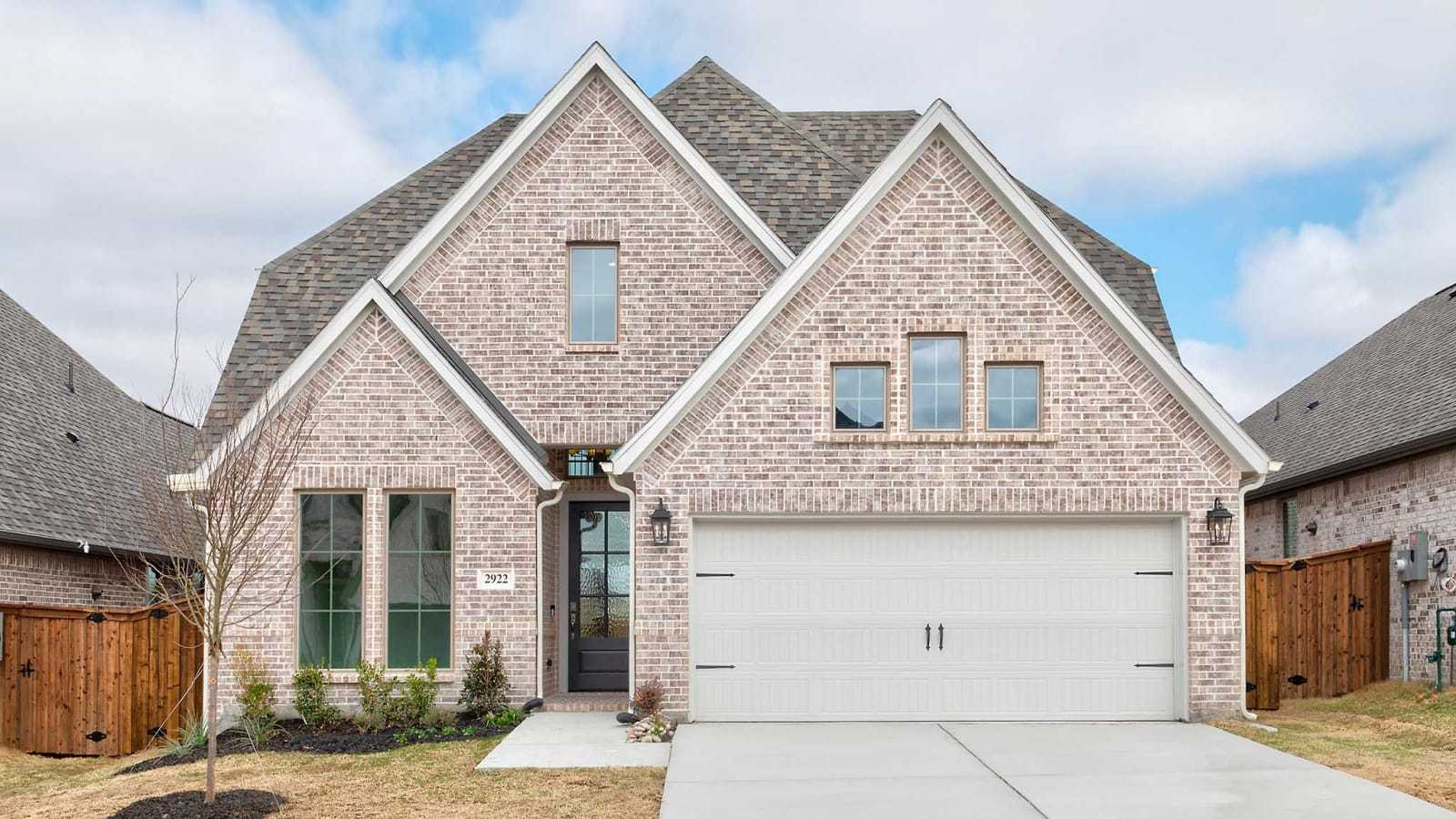 2594W - Devonshire Reserve 45': Forney, Texas - Perry Homes