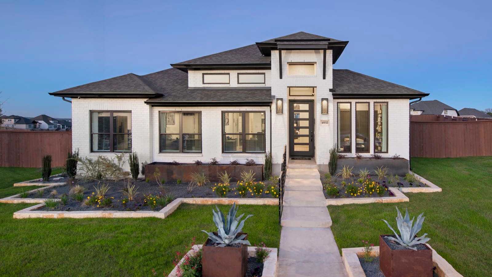 Homestead 65' por Perry Homes en San Antonio Texas