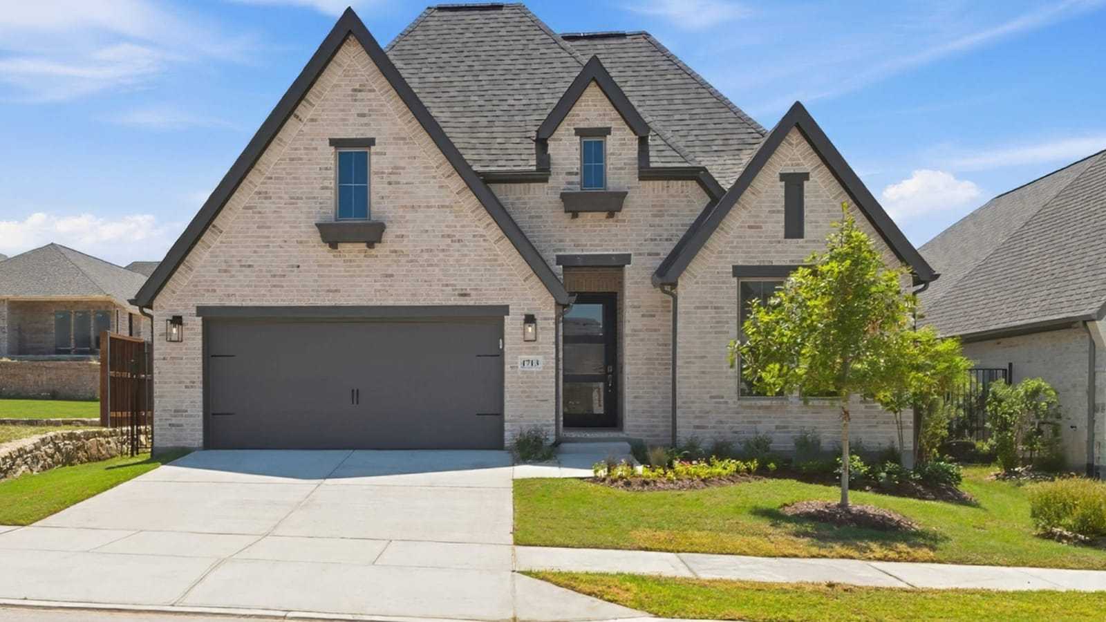 1713 Hillside Stroll Drive (2513W)