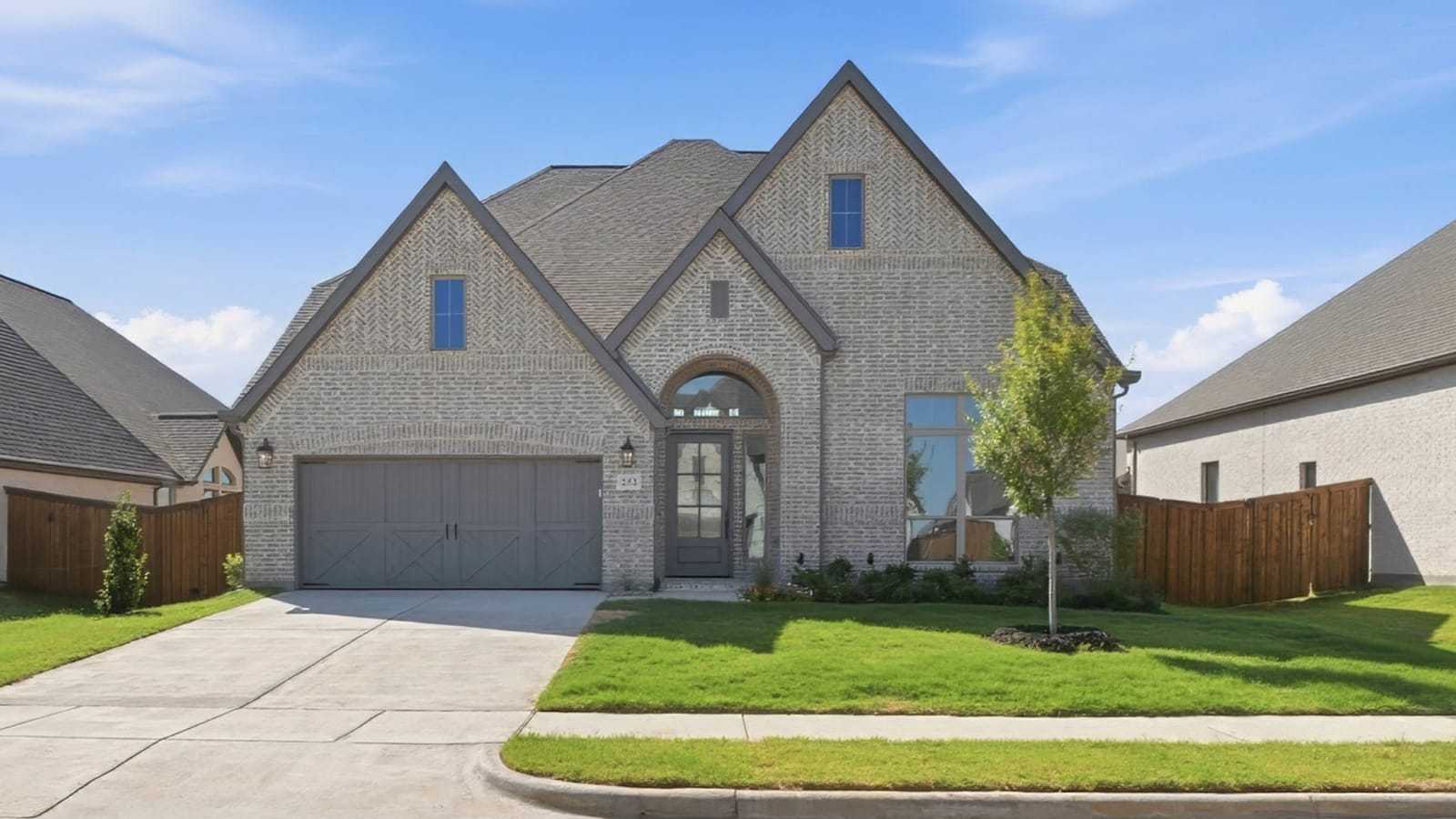 Myrtle Creek 60' por Perry Homes en Dallas Texas