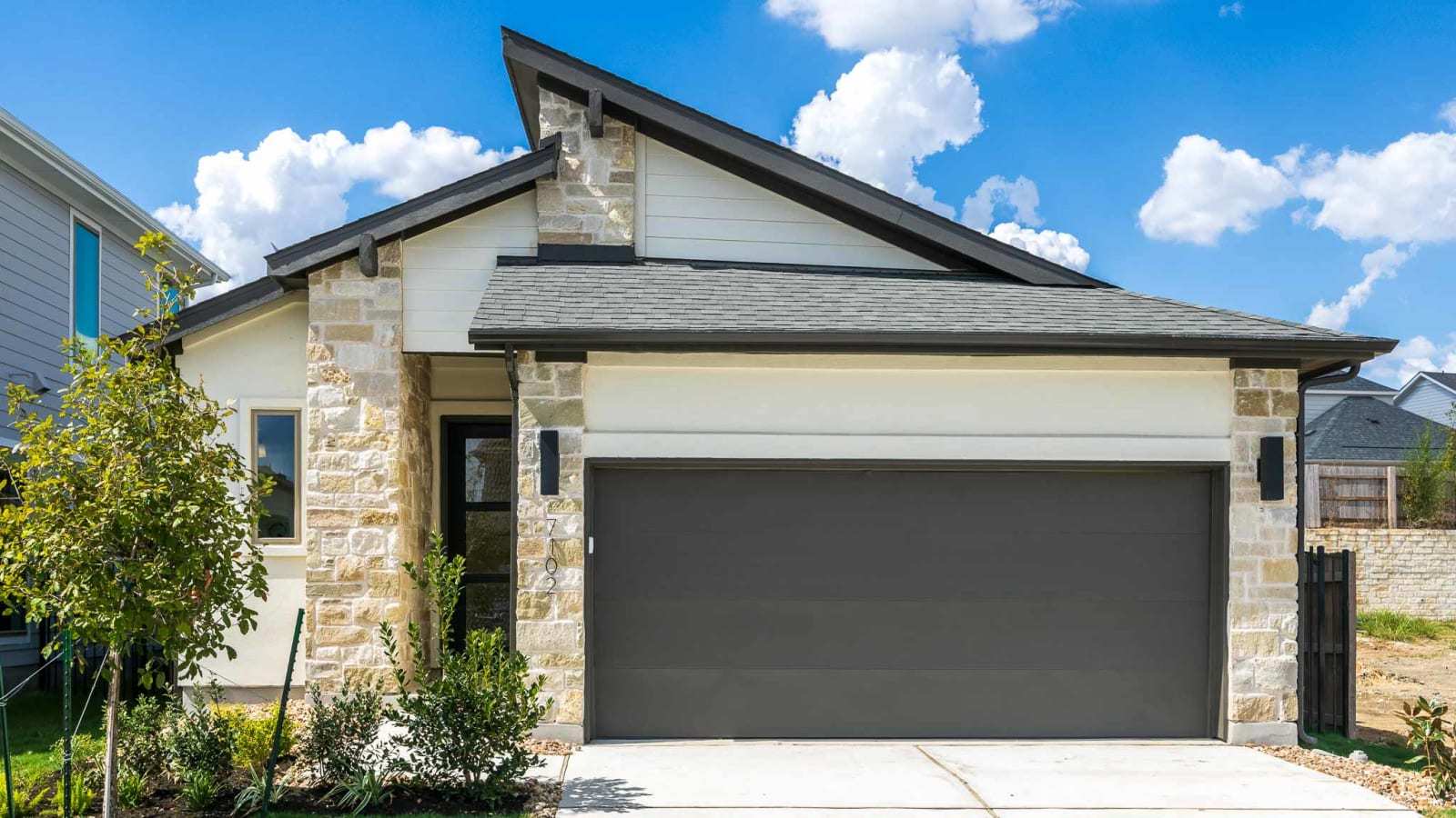 1778E - Easton Park 40': Austin, Texas - Perry Homes