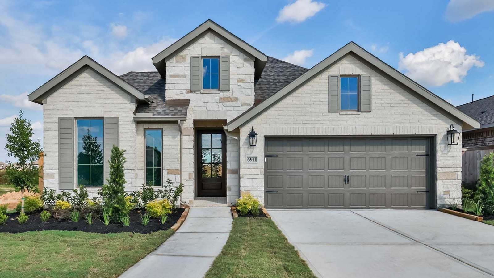 2513W - Valencia 50': Manvel, Texas - Perry Homes