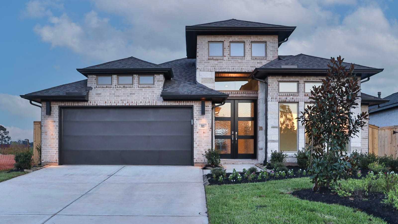 2357W - Grand Central Park 50': Conroe, Texas - Perry Homes