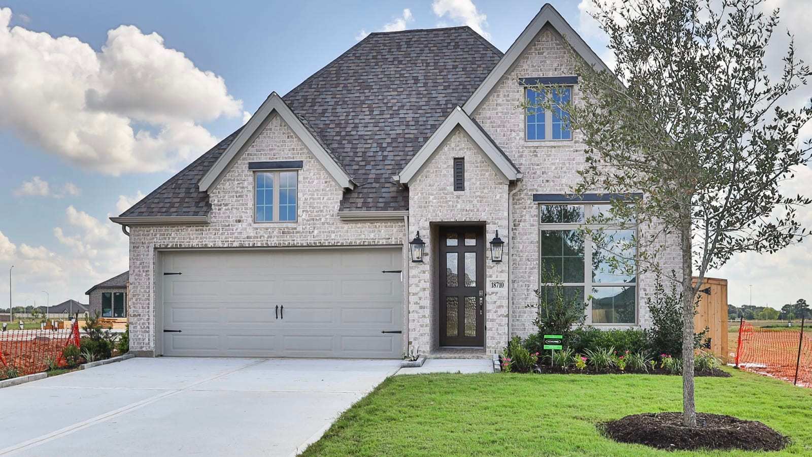 18710 Shamrock Isle Court (2410W)