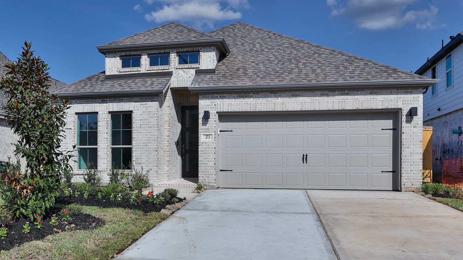 2049W - Grand Central Park 45': Conroe, Texas - Perry Homes