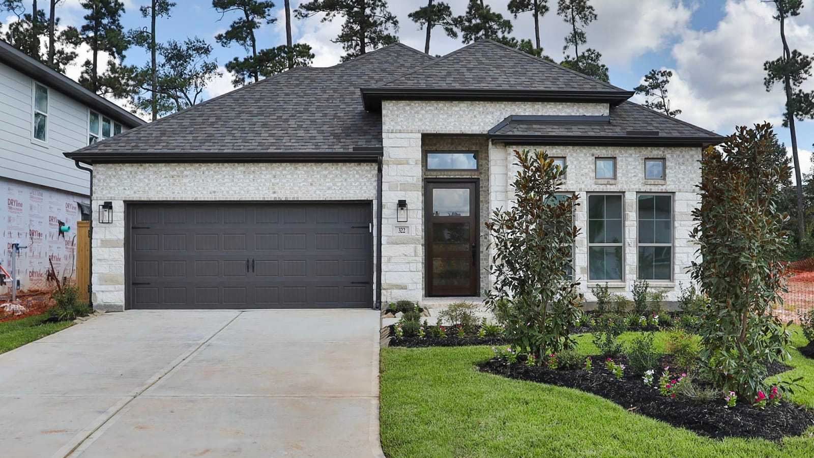 2504W - Grand Central Park 50': Conroe, Texas - Perry Homes