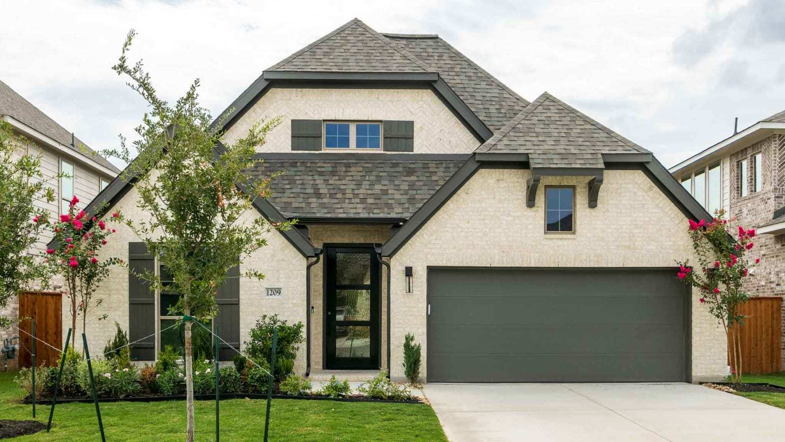 1209 Glen Heather Drive (2545W)