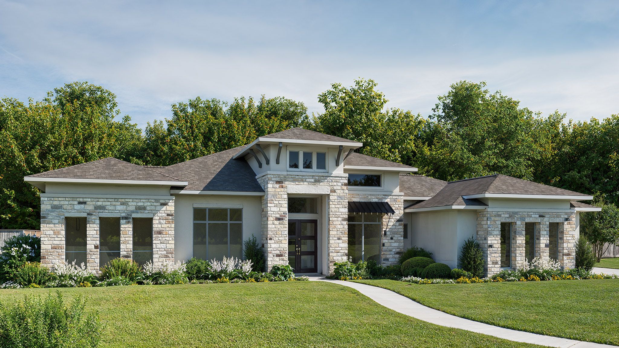 221 Thunder Bay Drive. Lucas, TX 75002