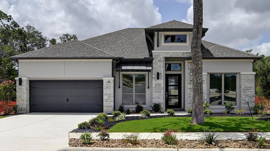 213 Fandango (2944W)