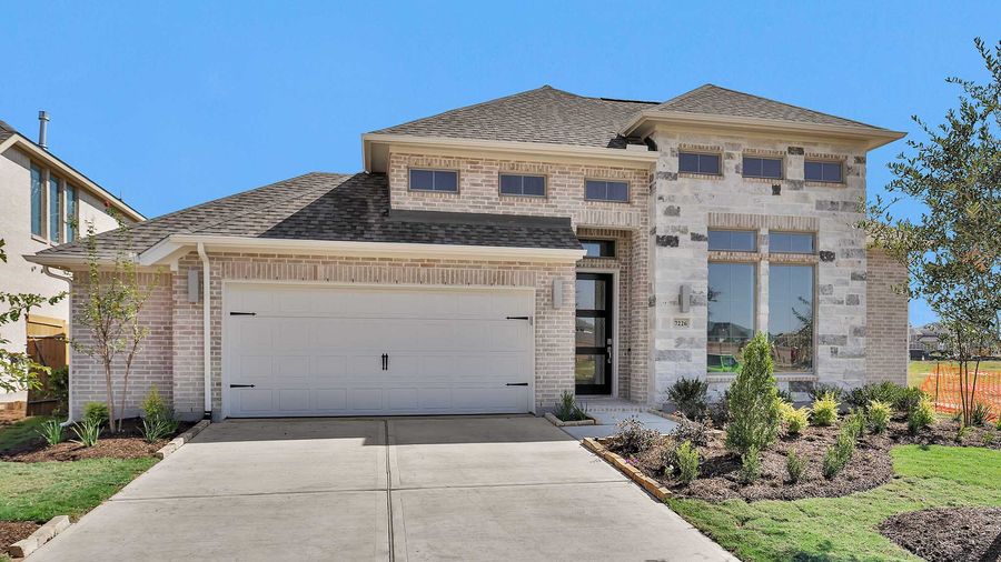 7226 Bush Glade Drive (2935W)