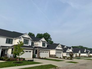 Residence One - Eighteen Riviera: Fairlawn, Ohio - Petros Homes