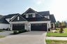 casa en Bordeaux Crossings por Petros Homes