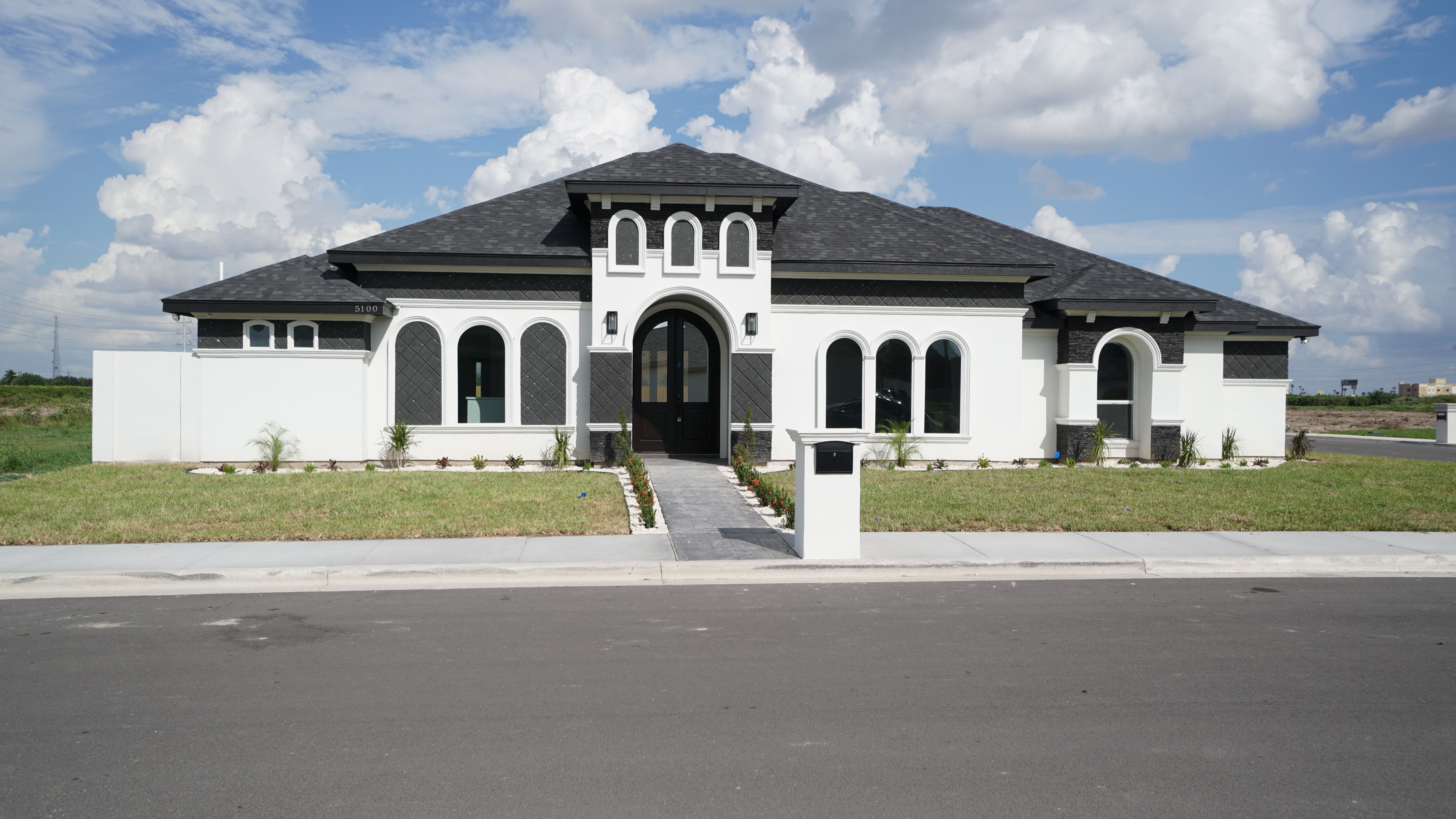 casa en Pinpoint Construction por Pinpoint Construction