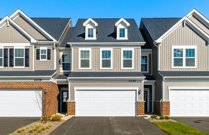 Ashton - Townes at Sawgrass: Bolingbrook, Illinois - Pulte Homes