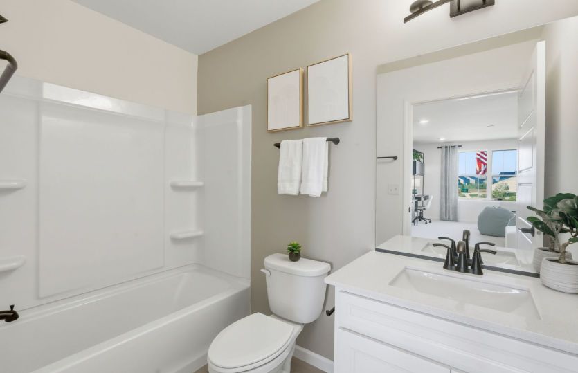 Secondary Full Bath