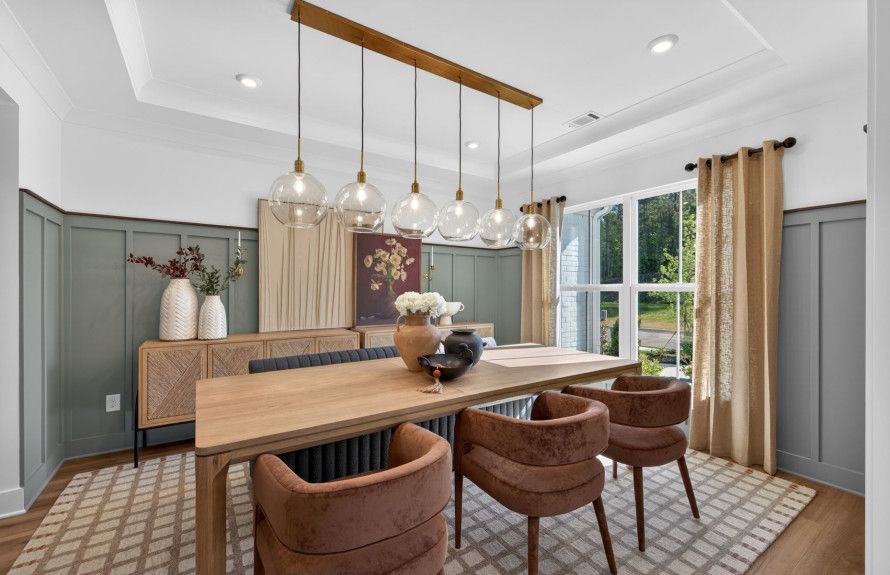 Host Dinner Parties