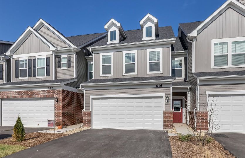 Bowman - Townes at Sawgrass: Bolingbrook, Illinois - Pulte Homes