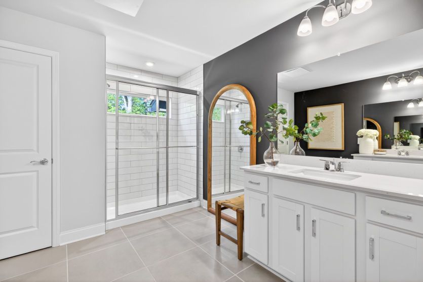 Owner's bath