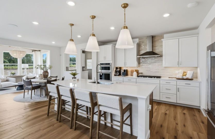 Chef's Kitchen with Large Island for Seating