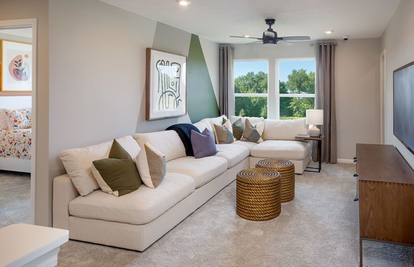 Spacious Upstairs Loft