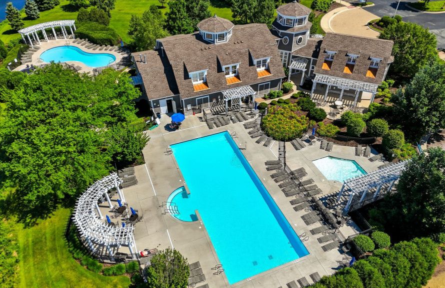 Resort-Style Amenities