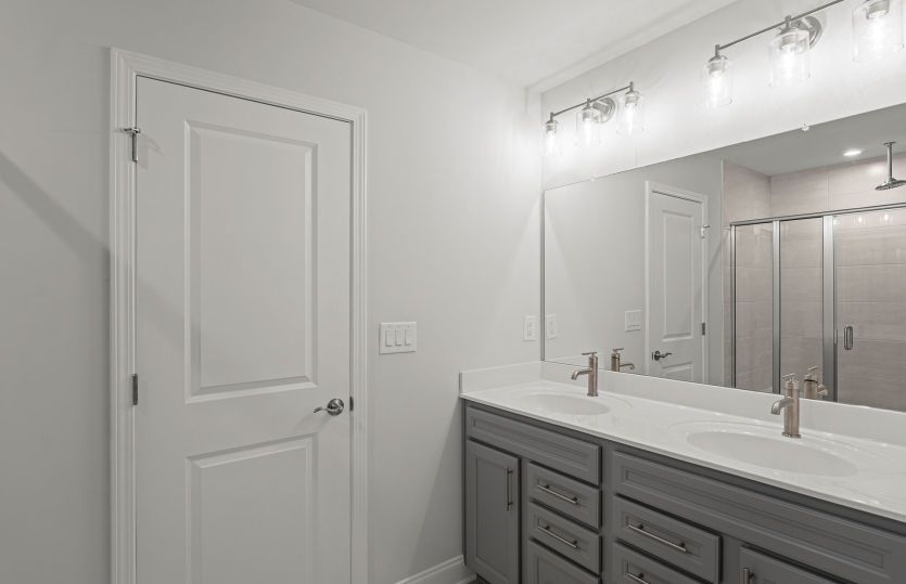 Owners Bath