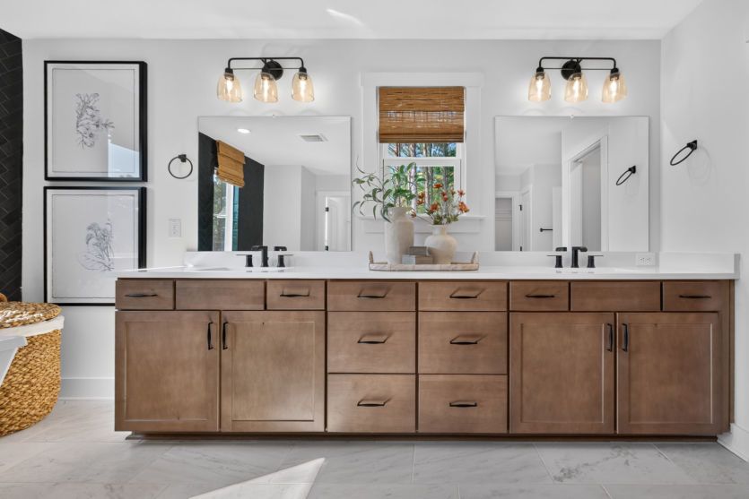 Owner's bath