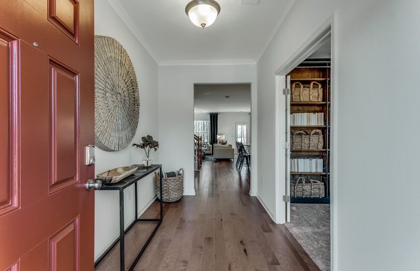 Foyer/ Entry Way