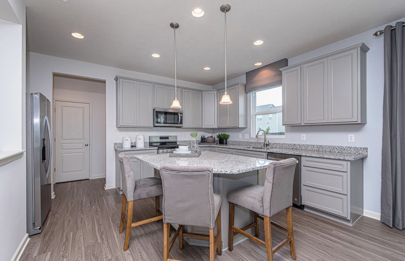 Kitchen with Island/Breakfast Bar