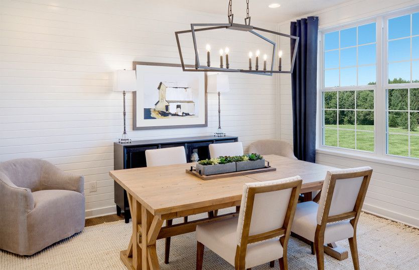 Flex Room Shown as Dining Room