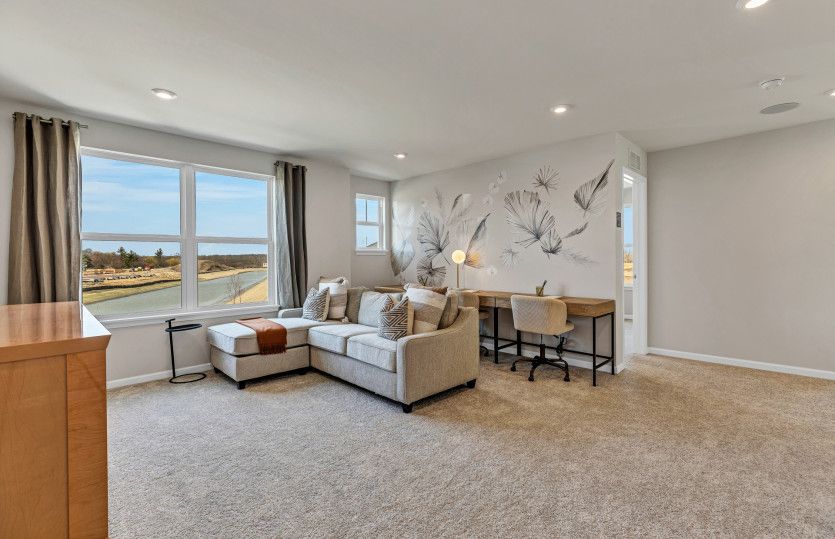 Cozy Loft for Additional Living Space