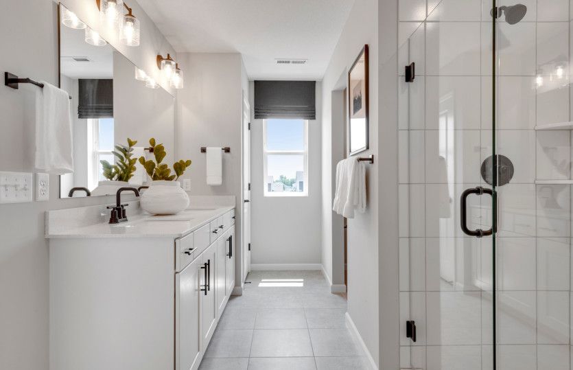 Owner's Bath with Double Bowl Vanity