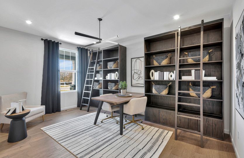 Flex Room Adjacent to Foyer