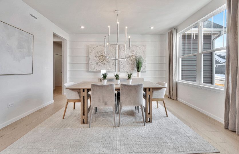 Formal Dining Room, Perfect for Entertaining