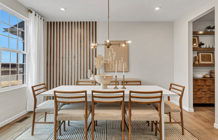 Formal Dining Room, Perfect for Entertaining