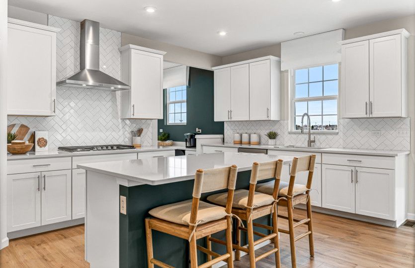 Chef's Kitchen with Large Island for Seating