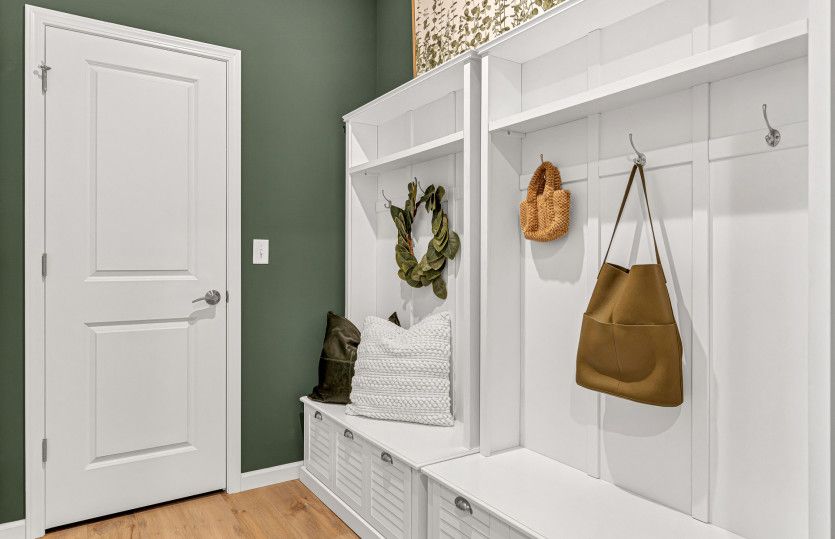 Owner's Entry/Mud Room
