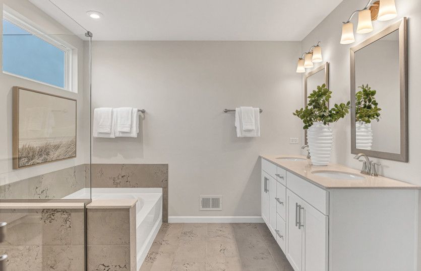 Spa-Like Owner's Bath with Dual Vanity and Separate Tub/Shower