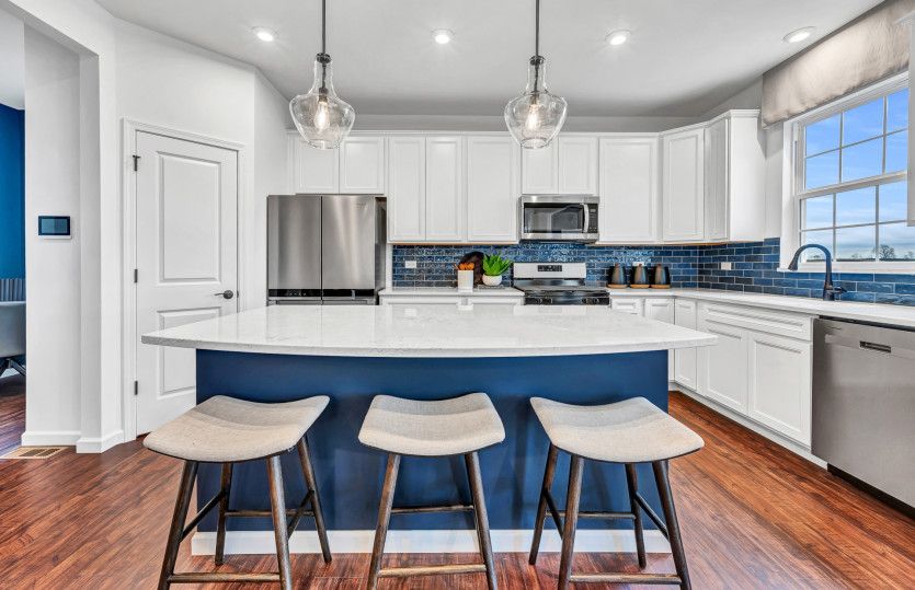 Kitchen with Large Island