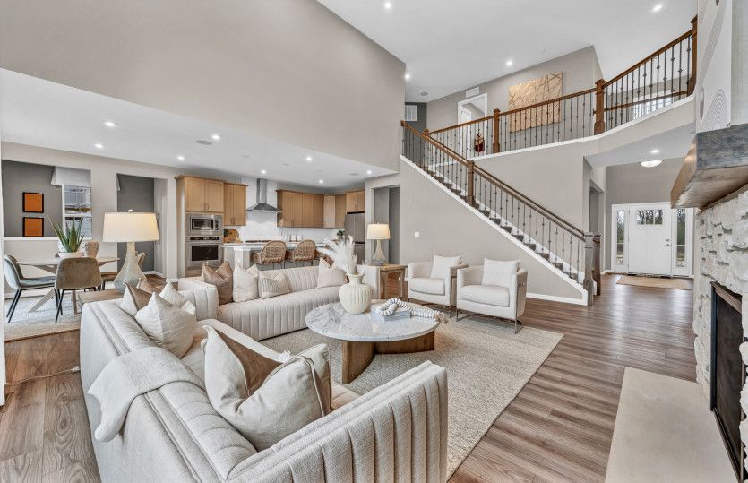 Gorgeous Two-Story Gathering Room