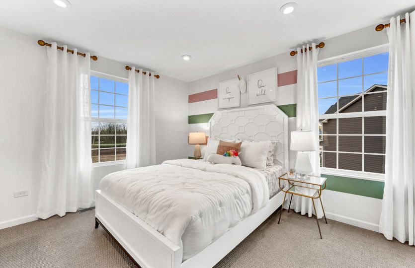 Secondary Bedroom with En-Suite Bathroom