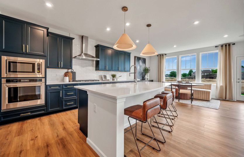 Kitchen with Large Island