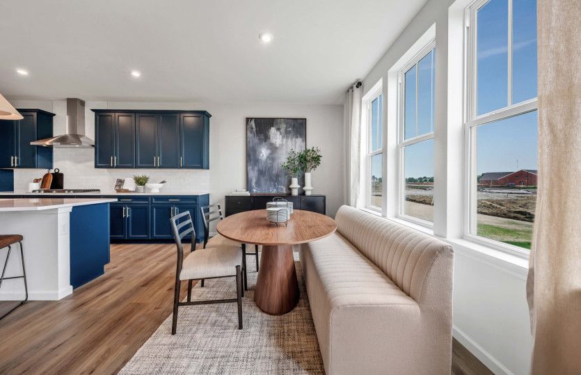 Café, Adjacent to Kitchen