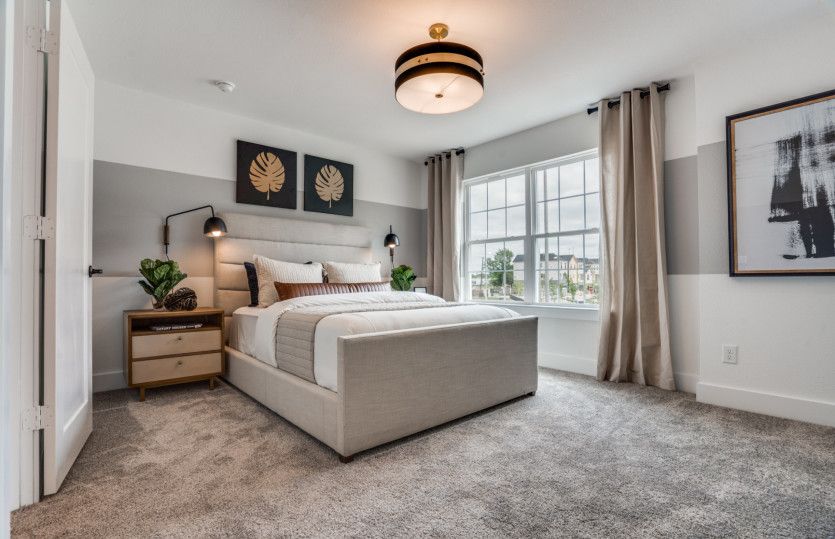 Secondary bedroom