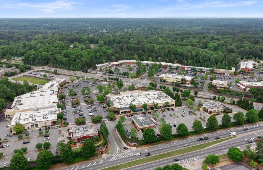 The Shoppes at Webb Gin