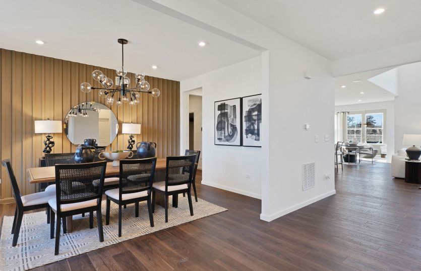 Spacious Foyer