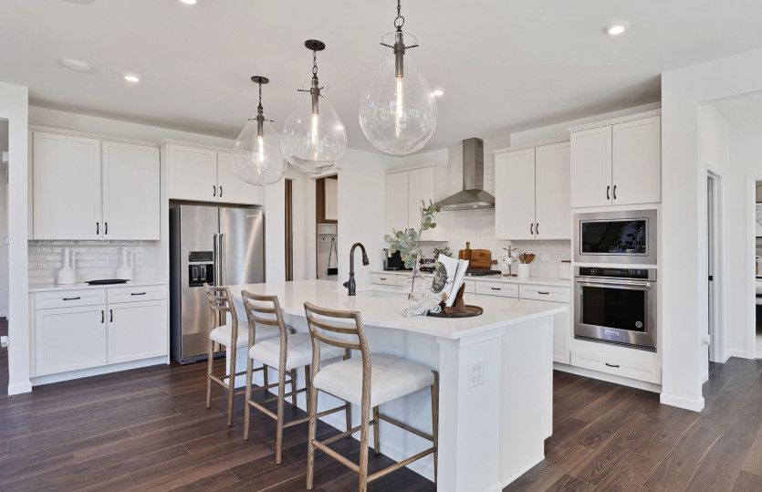 Kitchen with Large Island