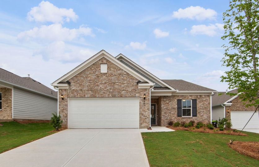 401 Village Lane. Fairburn, GA 30213