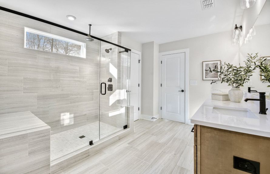 Spa-Inspired Owner's Bathroom