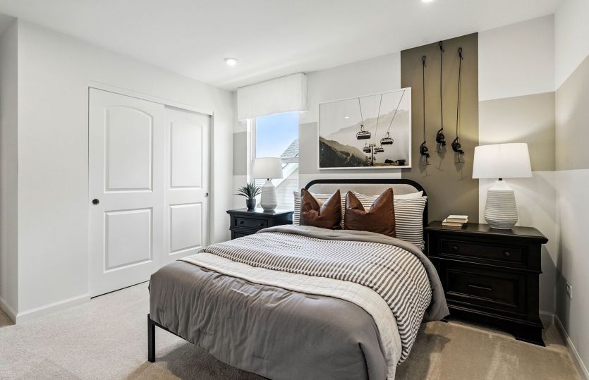 Secondary bedroom